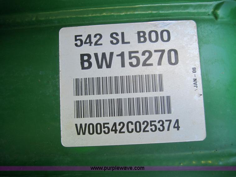 image for item 3152 2008 John Deere 5625 MFWD tractor with 542 self leveling loader