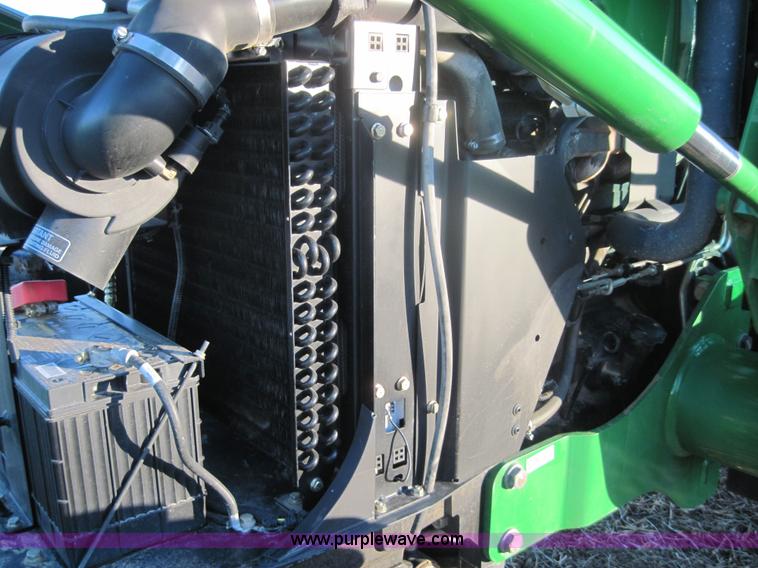 image for item 3152 2008 John Deere 5625 MFWD tractor with 542 self leveling loader