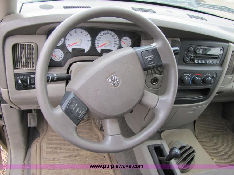 image for item 3624 2004 Dodge Ram 1500 Quad pickup truck