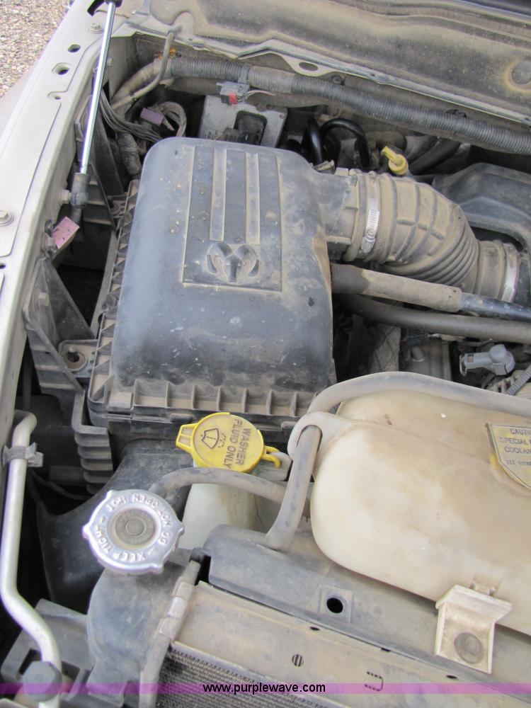 image for item 3624 2004 Dodge Ram 1500 Quad pickup truck