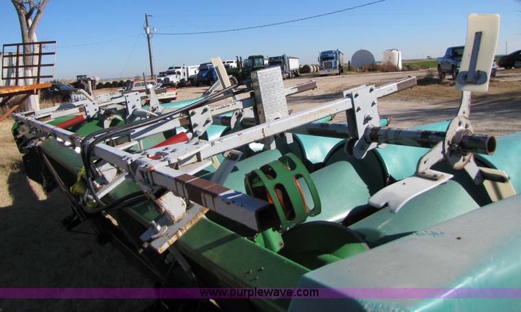 image for item 3626 Hitchcock hydraulic row crop reel