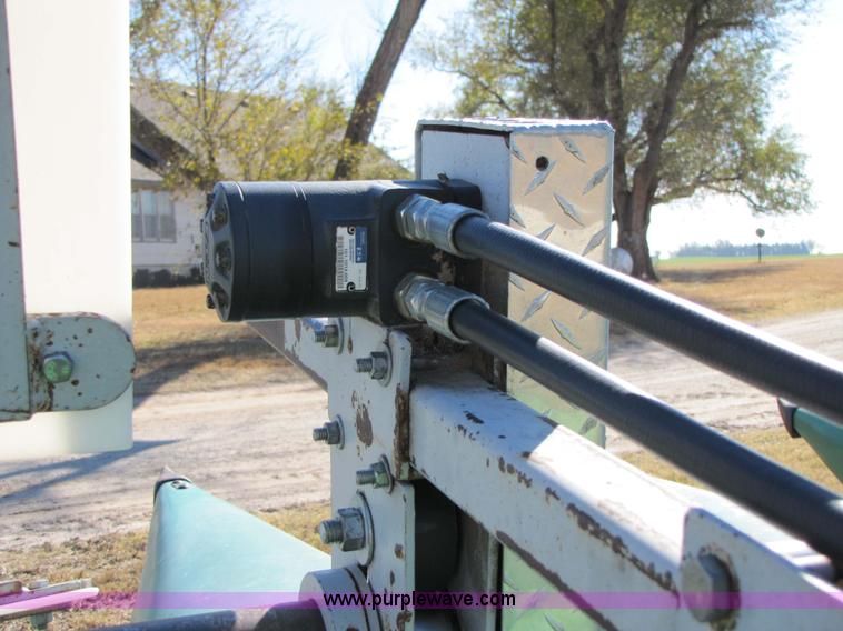 image for item 3626 Hitchcock hydraulic row crop reel