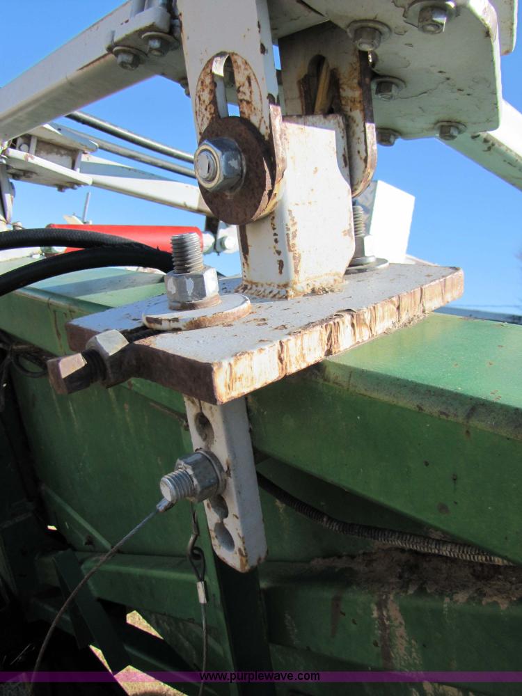 image for item 3626 Hitchcock hydraulic row crop reel