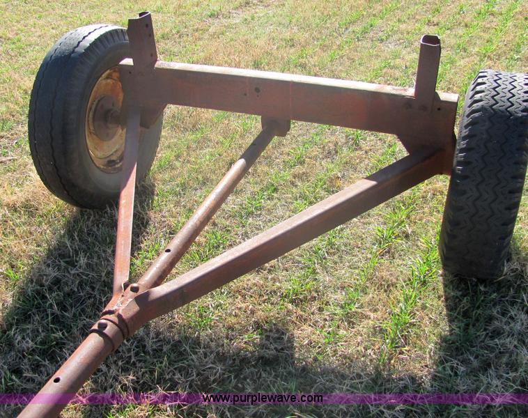 image for item 6696 Four wheel running gear