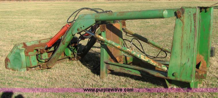 image for item 6699 Tractor loader