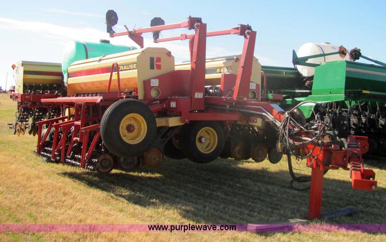 image for item 6705 Krause 5530 30' no-till drill with liquid fertilizer