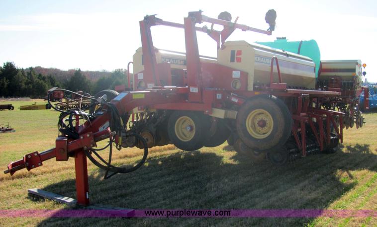 image for item 6705 Krause 5530 30' no-till drill with liquid fertilizer
