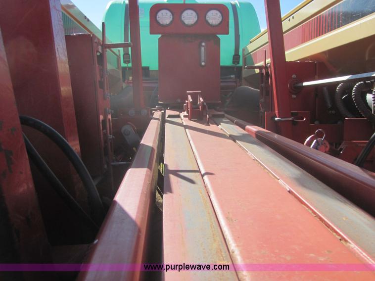 image for item 6705 Krause 5530 30' no-till drill with liquid fertilizer