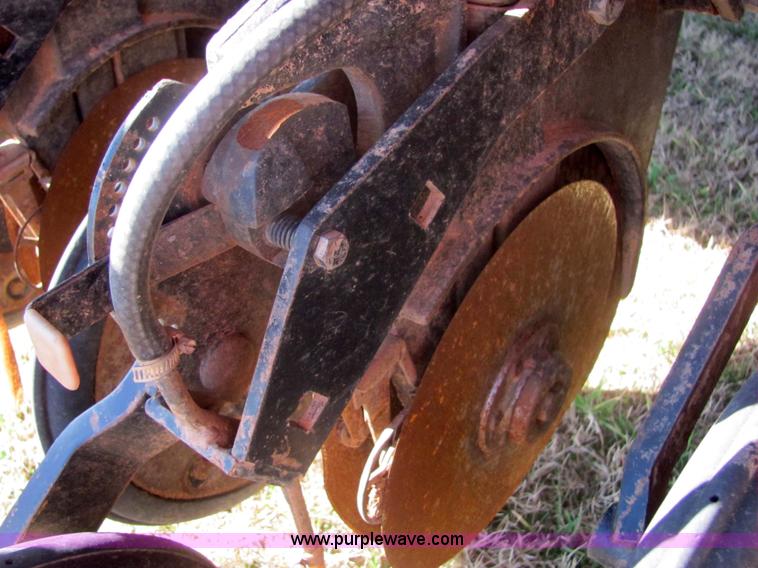 image for item 6705 Krause 5530 30' no-till drill with liquid fertilizer