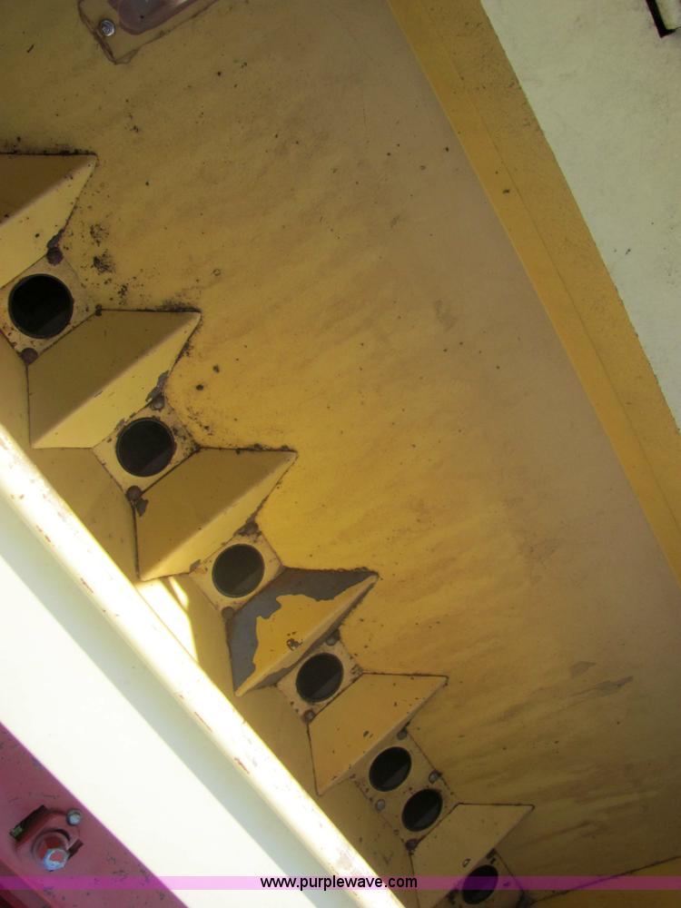 image for item 6705 Krause 5530 30' no-till drill with liquid fertilizer