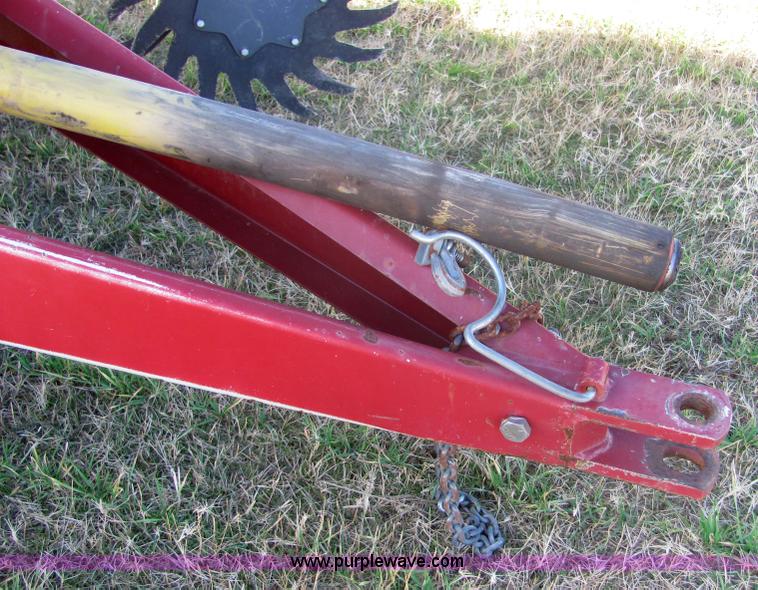 image for item 6712 M And W 5506 round baler