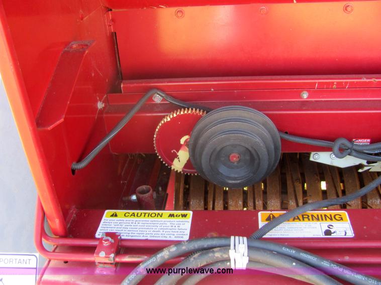 image for item 6712 M And W 5506 round baler