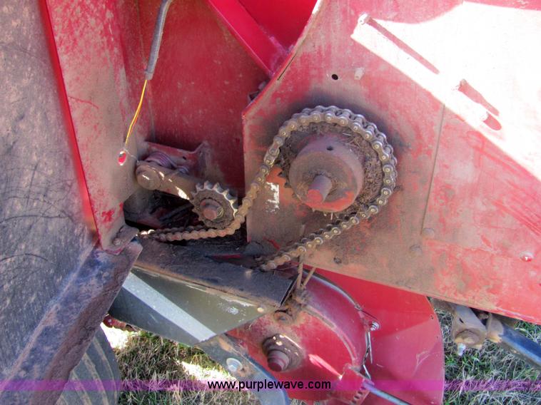 image for item 6712 M And W 5506 round baler