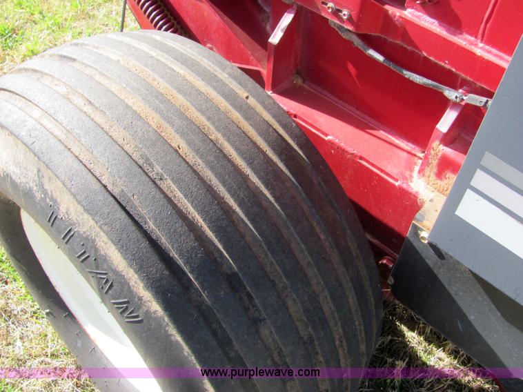 image for item 6712 M And W 5506 round baler