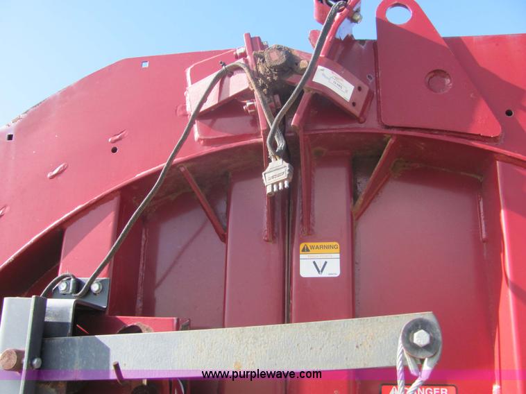 image for item 6712 M And W 5506 round baler