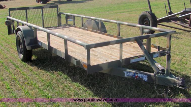 image for item 6714 2009 Texas Bragg trailer