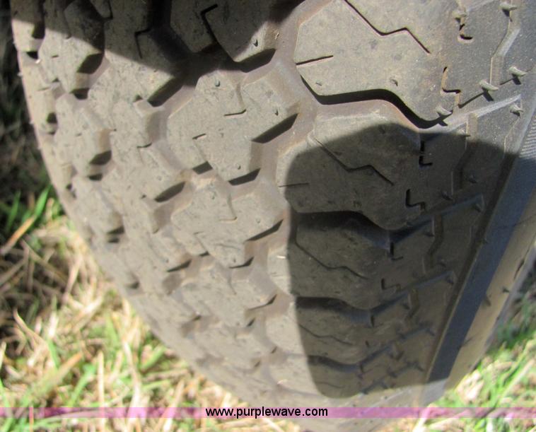 image for item 6714 2009 Texas Bragg trailer