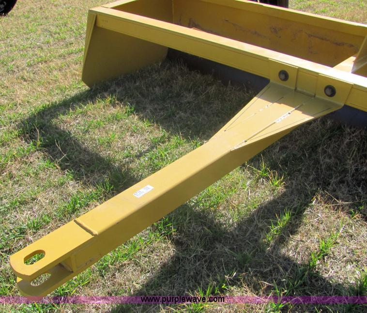 image for item 6716 Land leveler