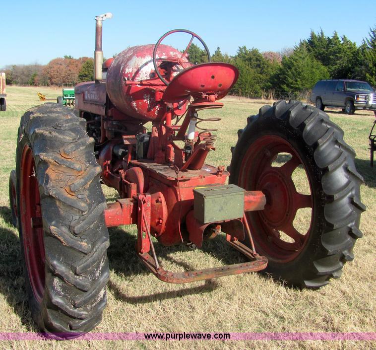 image for item 6723 Farmall M tractor