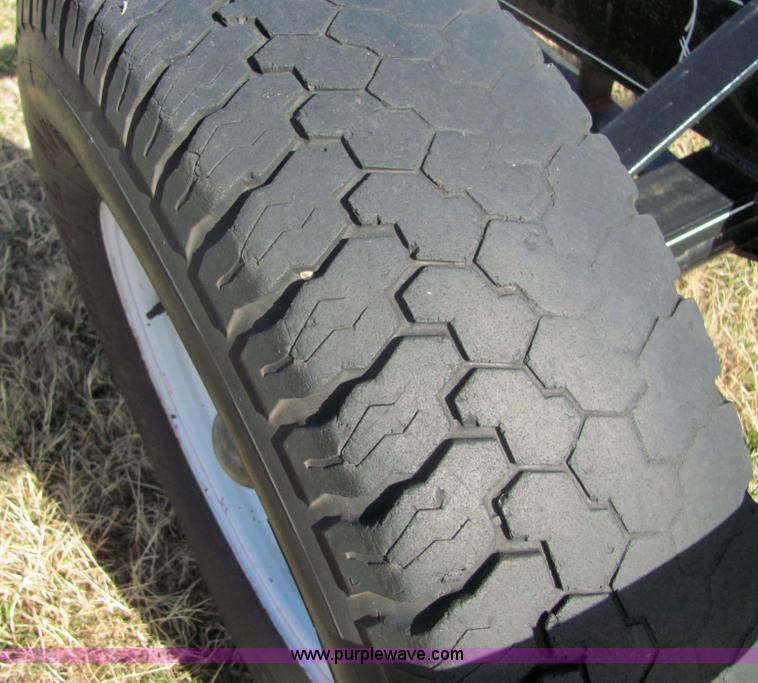 image for item 6725 Bale trailer