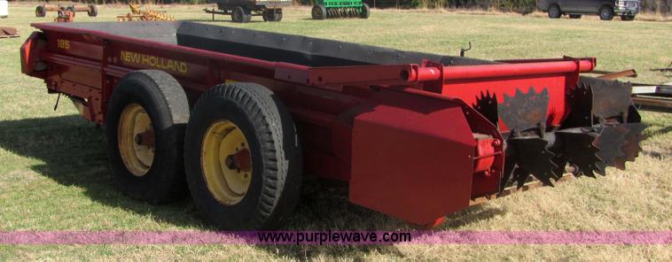 image for item 6726 New Holland 185 manure spreader