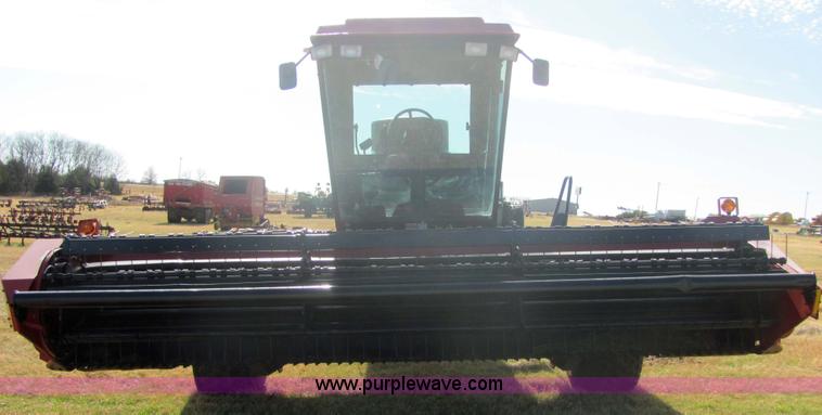 image for item 6730 Case International 8840 self-propelled swather