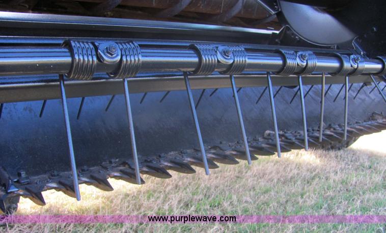 image for item 6730 Case International 8840 self-propelled swather