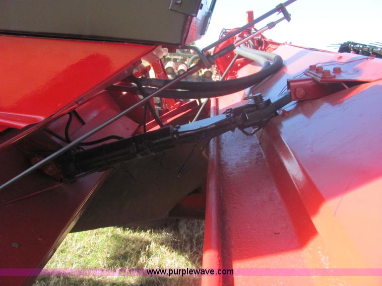 image for item 6730 Case International 8840 self-propelled swather