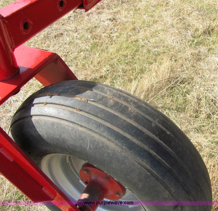 image for item 6730 Case International 8840 self-propelled swather