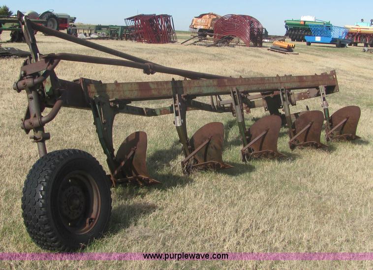 image for item 6740 Oliver five-bottom plow