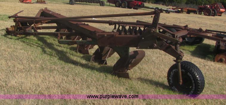 image for item 6740 Oliver five-bottom plow