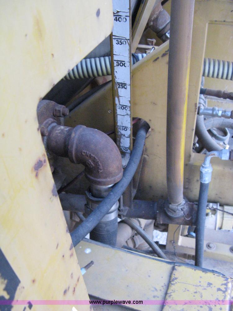 image for item 8059 1984 Ag-Chem 1664 self-propelled sprayer