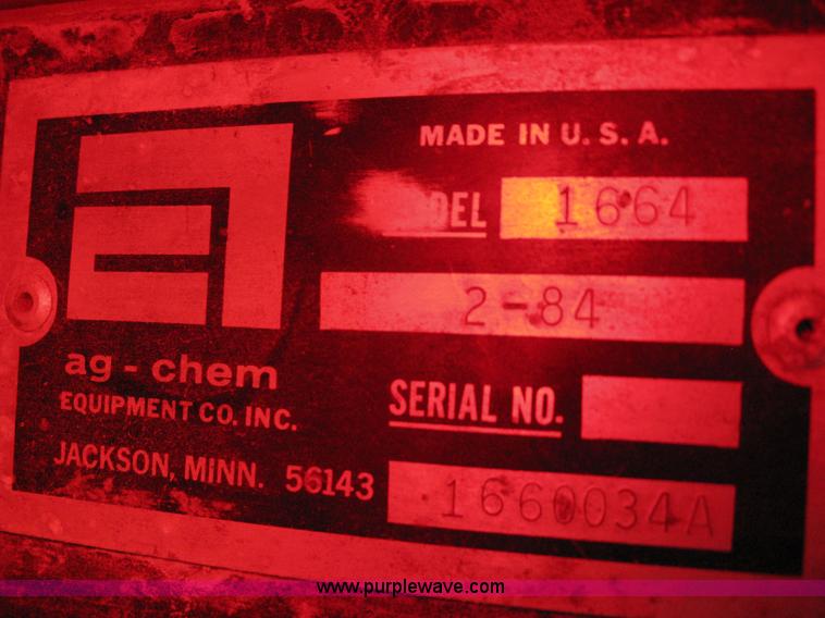 image for item 8059 1984 Ag-Chem 1664 self-propelled sprayer