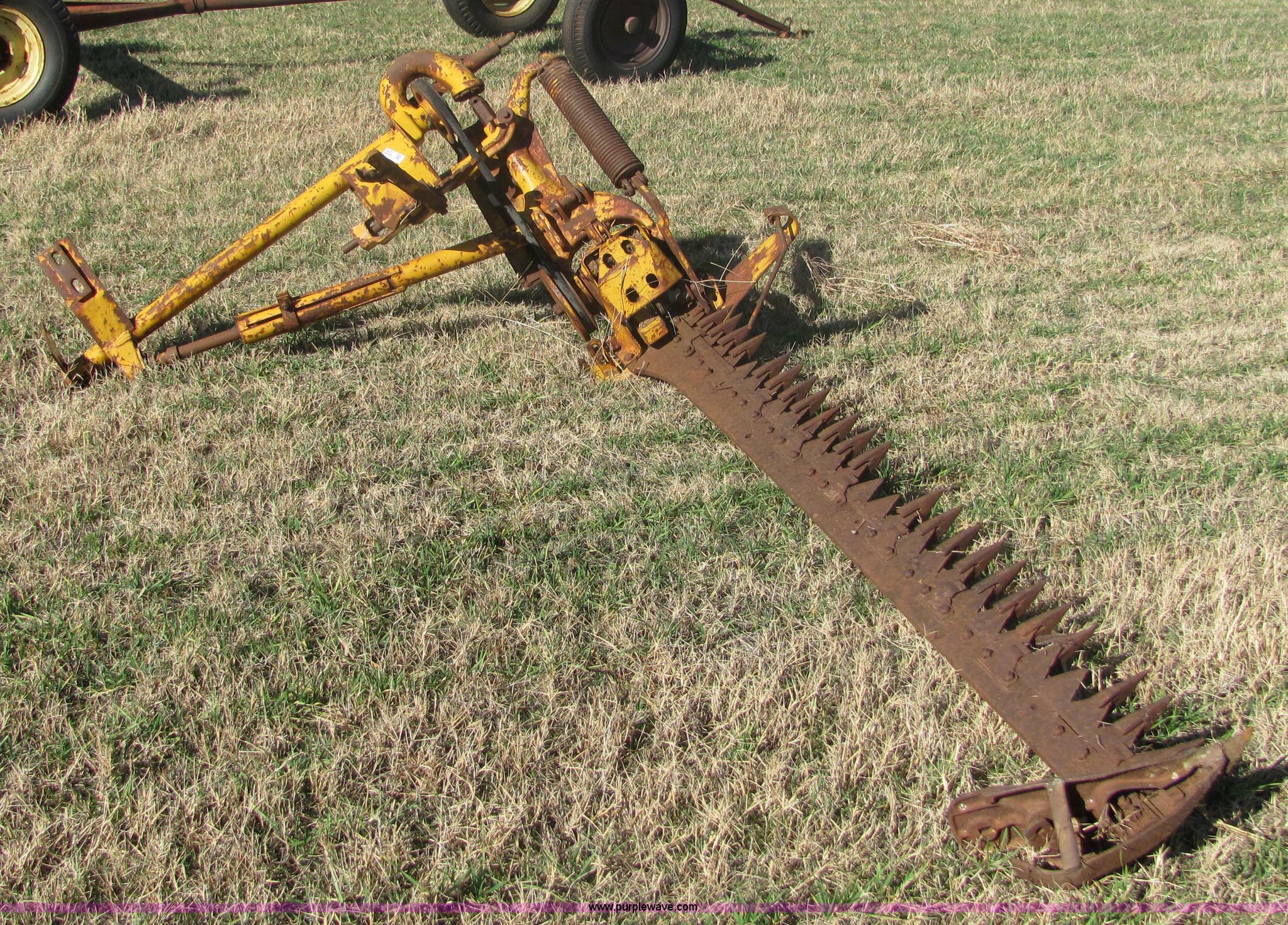 MasseyFerguson sickle mower in Guthrie, OK Item 6695 sold Purple Wave