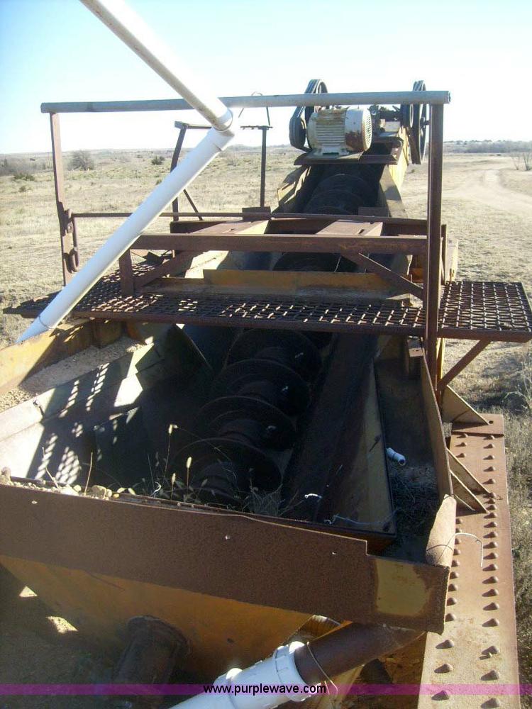 image for item 1711 Pioneer 18x30 sand screw