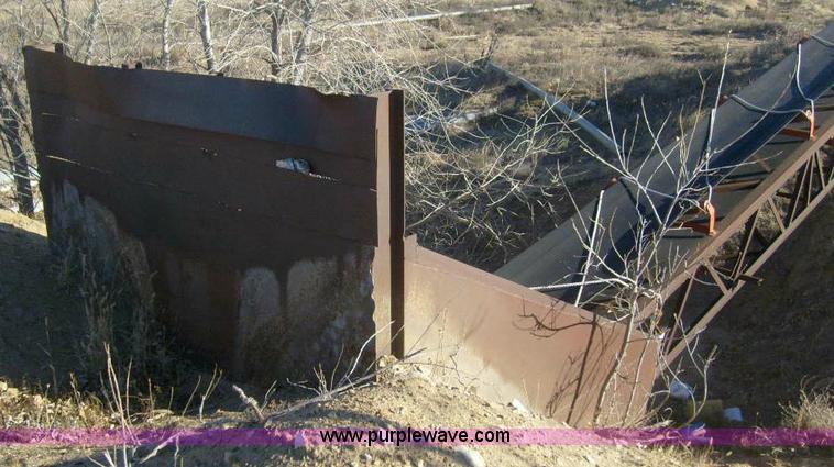 image for item 1712 Reciprocating plate feeder with dozer trap and gear reducer