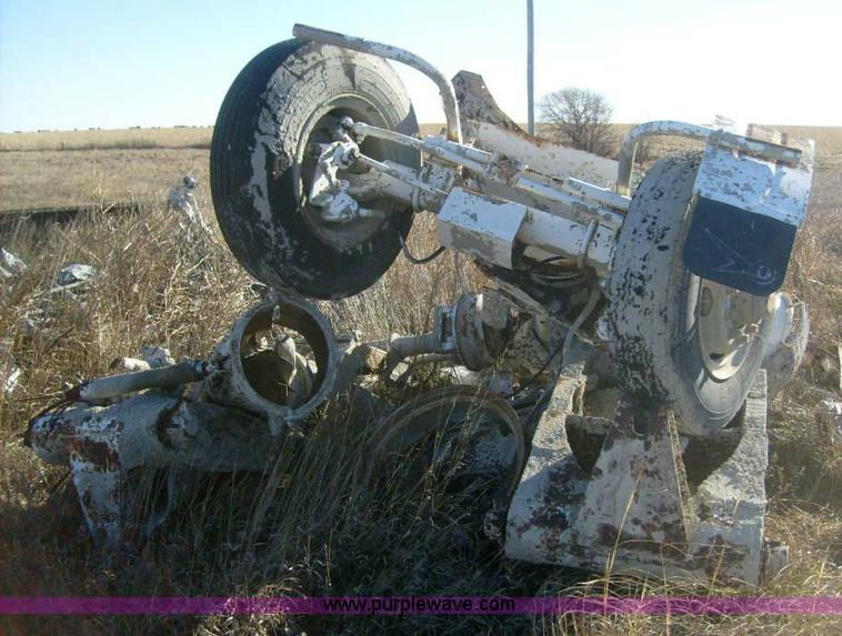 image for item 1716 (3) steerable pusher axles