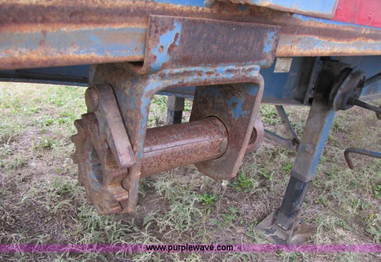 image for item 3599 2000 Lufkin FL-II-ST 48' flatbed trailer