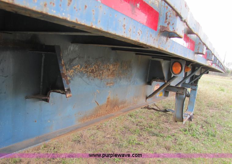 image for item 3599 2000 Lufkin FL-II-ST 48' flatbed trailer