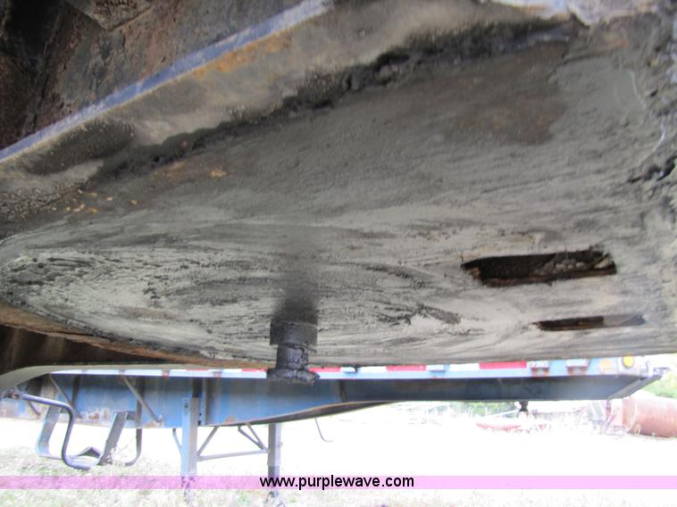 image for item 3601 1992 Transcraft 48' flatbed trailer