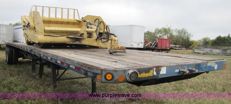image for item 3602 2000 Lufkin FL-II-ST 48' flatbed trailer