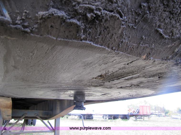 image for item 3602 2000 Lufkin FL-II-ST 48' flatbed trailer