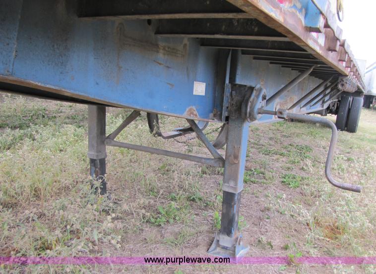 image for item 3602 2000 Lufkin FL-II-ST 48' flatbed trailer