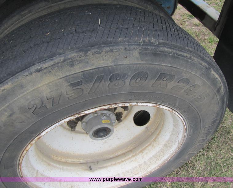 image for item 3602 2000 Lufkin FL-II-ST 48' flatbed trailer