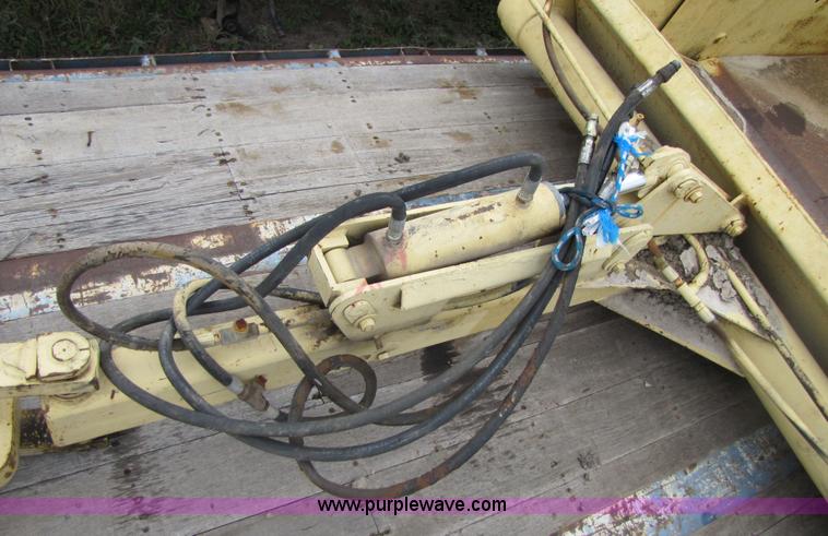 image for item 3603 Reynolds 60 scraper