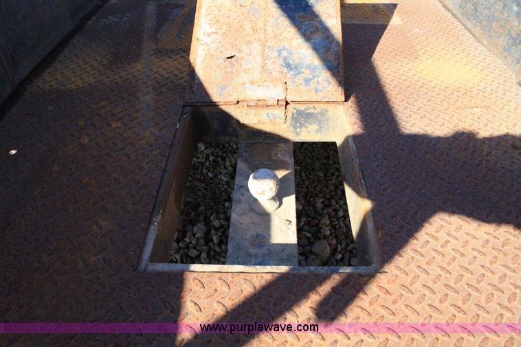 image for item 4762 Pickup bed