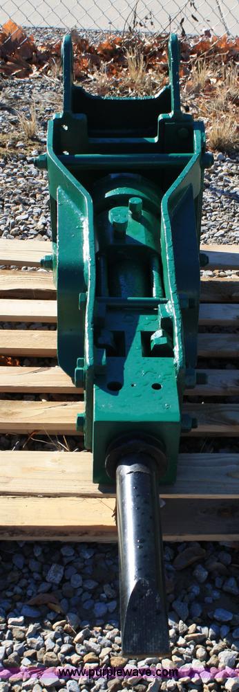 image for item 4765 2001 Rockram 685 jack hammer with bit