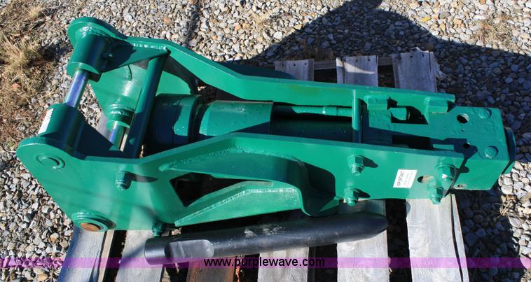 image for item 4766 2004 Rockram 685 jack hammer with bit