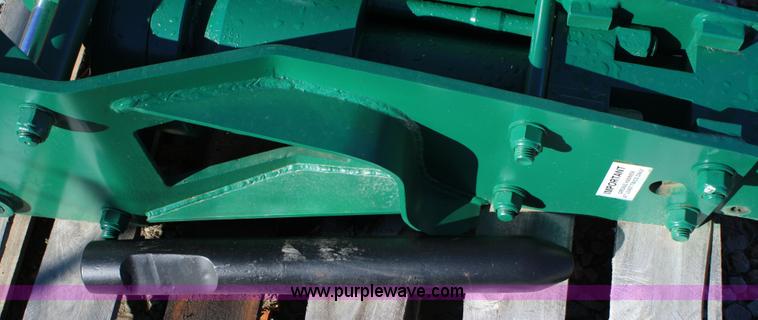 image for item 4766 2004 Rockram 685 jack hammer with bit