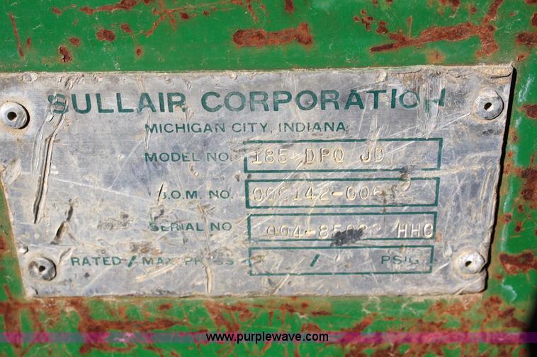 image for item 4767 Sullair 185 air compressor